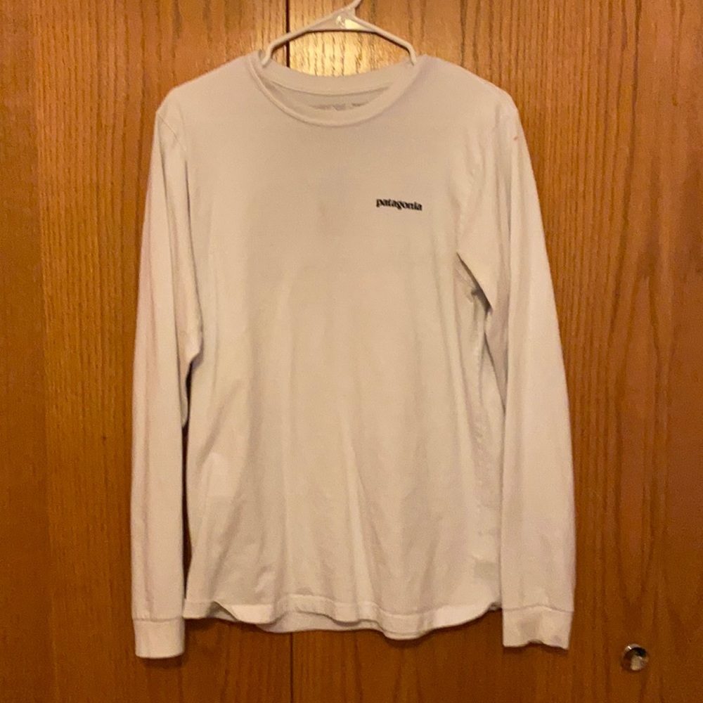 Patagonia long sleeve shirt!